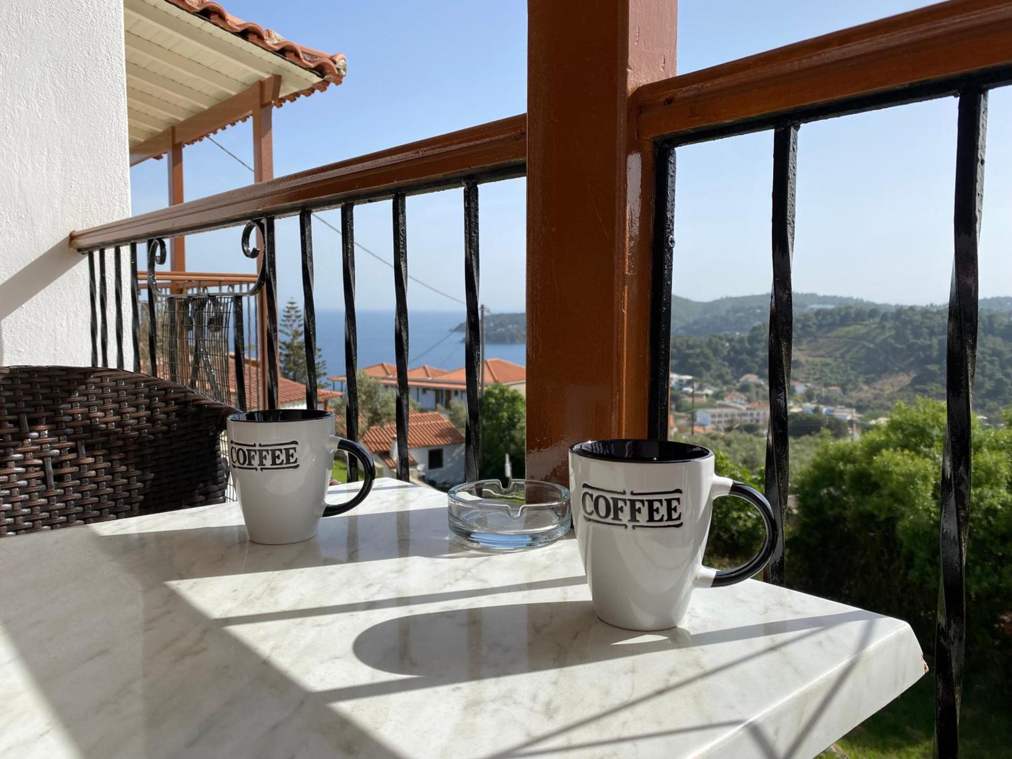 Valmas Village Skiathos Town Exterior photo